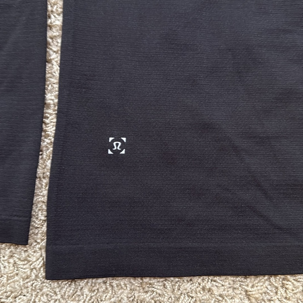 Lululemon 1/4 Quarter Half Zip Pullover Small Black - Picture 5 of 7